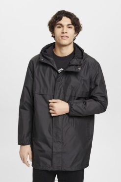 Esprit Men Lightweight rain jacket with hood Black Jackets D2B4J4764