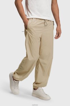 Esprit Men Relaxed fit joggers Sand Joggers D2B4J4788